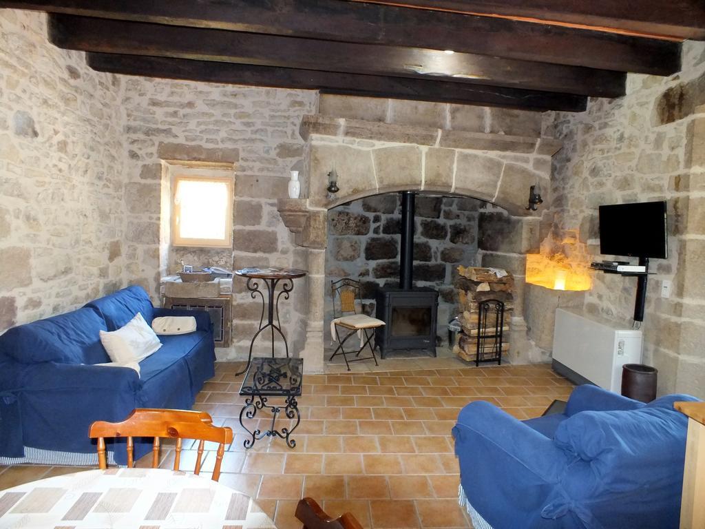 L'Oustal De Peiro Villa Le Bourg Exteriör bild
